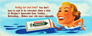 Wrigley&rsquo;s Spearmint Chewing Gum Swimming